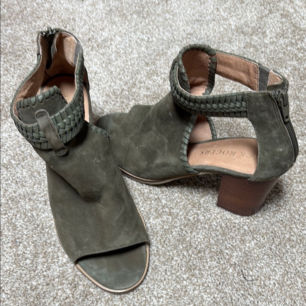 Jack Roger’s Tinsley suede open toe bootie. Size 9. Olive green